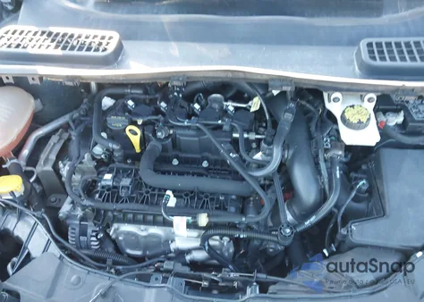 2019 Ford Escape Se from USA, damaged, VIN 1FMCU9GD6KUB09603